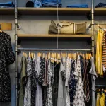 Opkoper van kleding partijen en winkelvoorraad